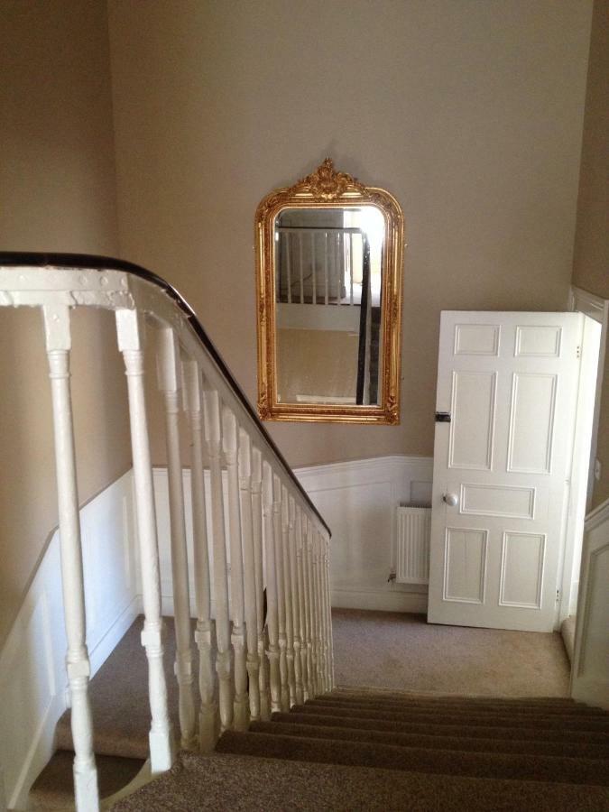 Devon View House Bed & Breakfast Йол Екстериор снимка