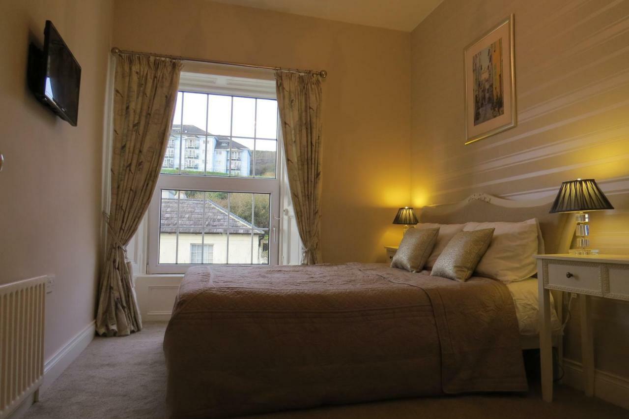 Devon View House Bed & Breakfast Йол Екстериор снимка