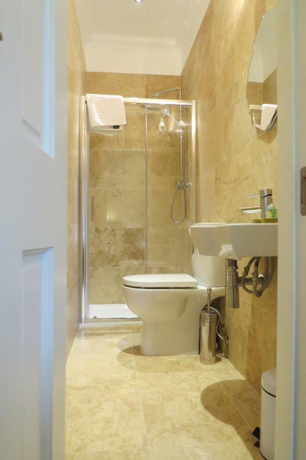 Devon View House Bed & Breakfast Йол Екстериор снимка