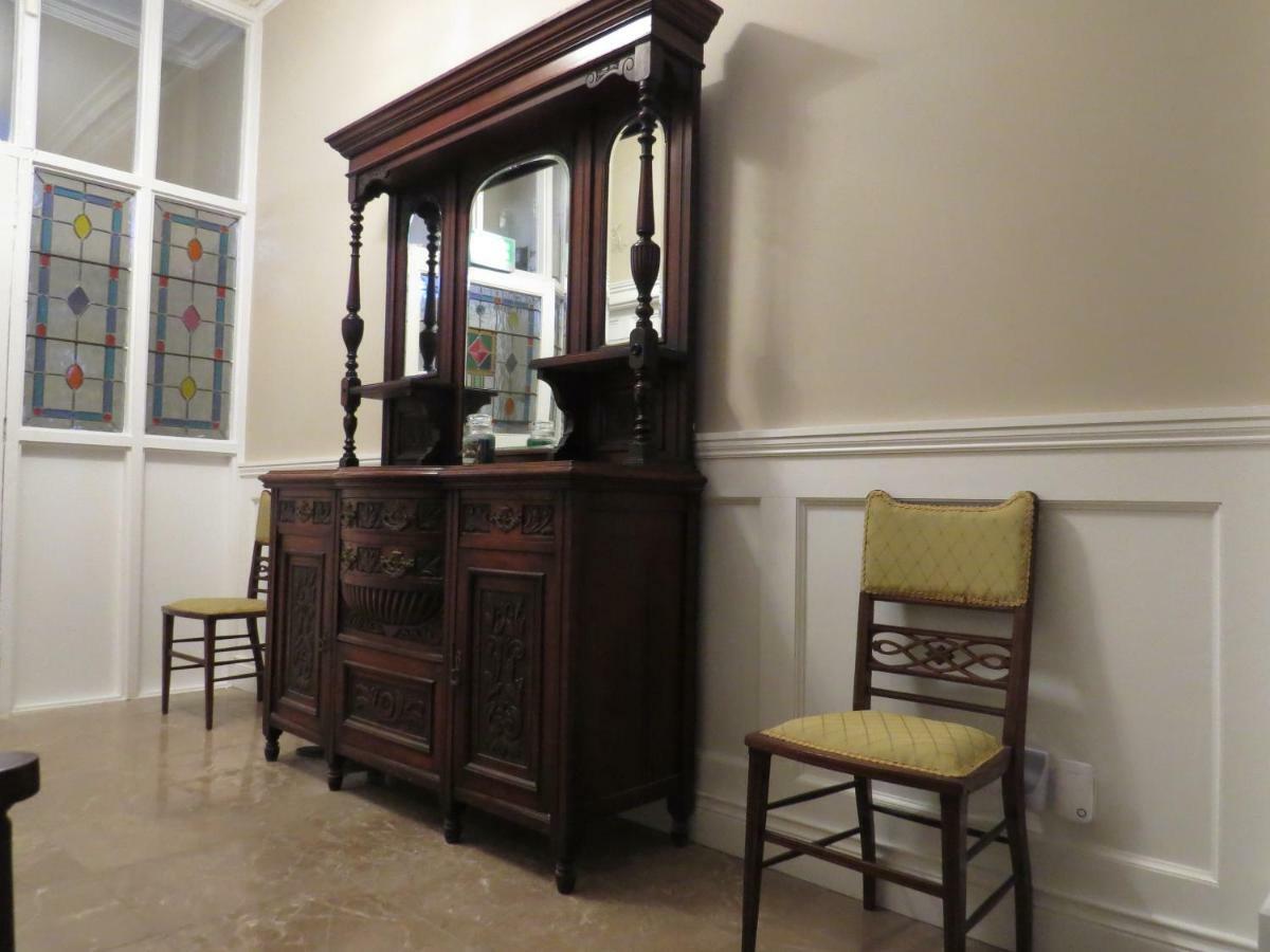Devon View House Bed & Breakfast Йол Екстериор снимка