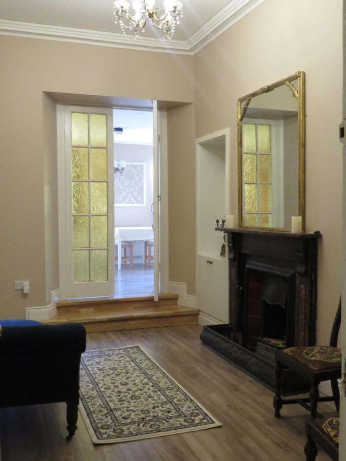 Devon View House Bed & Breakfast Йол Екстериор снимка