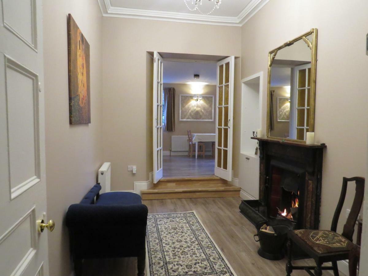 Devon View House Bed & Breakfast Йол Екстериор снимка