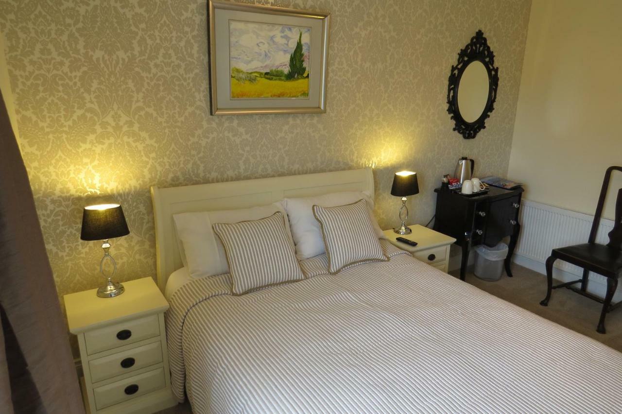 Devon View House Bed & Breakfast Йол Екстериор снимка